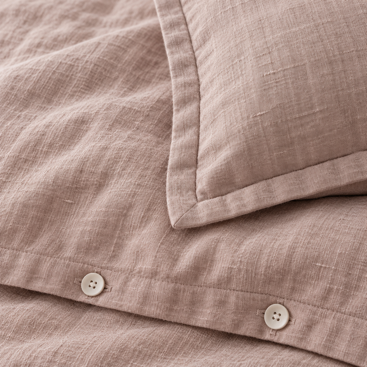 Mirelle Linen Duvet Set detail view